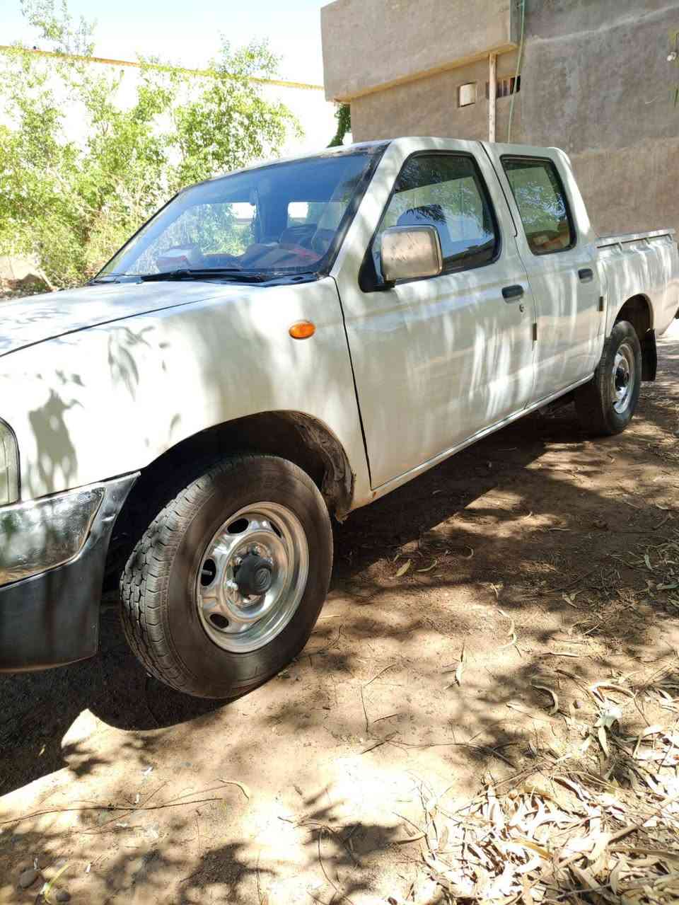 نيسان شبوط 2007 مزاد داخلية مسجلة نجف منتظر رقم وسنويه
جاهزه حدادية
 كهربائيات 
 تبريد تدفئة
 لايت زنون 
شاشه 
تخم تاير 
الشراي يتصل 
***********
