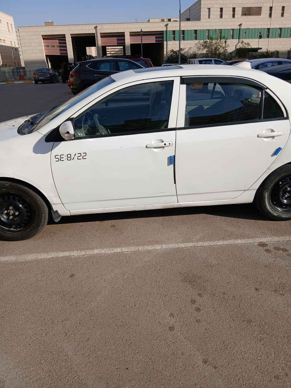 السلام عليكم
BYD 2016  ابيض خصوصي
اقرة منشور قبل ماتتصل 
 جي 3 رقم بغداد  هزه جديده سنويه ٢٨
سياره جاهزه من كلشي نضيفه جداً 
تدفئه شغاله 
تحويل مباشر  بأسمي وشرط تحويل 
سياره مال بيت  ع كد الدوام روحه ورجعه صدر ٧٠٪؜ 
تايرات جدد 
شاشه 
كامرا 
بصمه 
فتحه سلايت
اشاير بالمريات
فووول الفول 
جاهزه ترايك وين ما يعجبك 
السعر ٦٣
العنوان مجمع بسمايه السكني 
للاستفسار ***********
