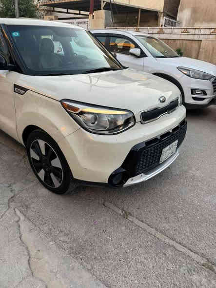 سلام عليكم 
كيه صول 
موديل 2015
جديده بمعنى الكلمة 
رقم بغداد مشروع وطني 
ماشيه 67 
سعر 118 وبيه مجال 
المكان بغداد العامرية 

‭0772 582 4139‬
