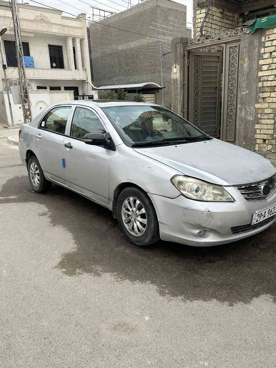 السلام عليكم BYD  G3  موديل 13 كير محرك سليمات تحويل ثاني يوم بيها طخطخات موضحه بلصوره مكاني بغداد سريع الدوره مدخل البويثه ***********
