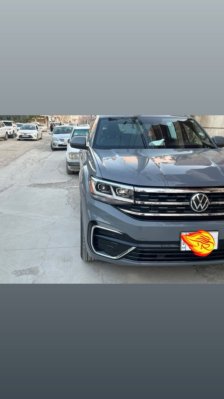 فولكسفاغن اطلس SEL R_LINE PREMIUM CROS  محرك V6 تنفس طبيعي سيارة فول مواصفات واحد على واحد 

رقم السيارة : اربيل  
موقع السيارة : ديالى
نوع السيارة : اطلس  ار لاين اعلى فئة 
موديل السيارة : 2021
المسافة المقطوعة: 59 mi
مواصفات: 1/1 
بصمة تشغيل 
بصمة ابواب 
تشغيل عن البعد 
كراسي جلد كهربائي 
كراسي تدفئة 
اوتو بارك 
شاحن وايرلاس للجوال 
مداخل USB وتايبسي 
بانوراما 
صندوك كهربائي 
حساسات امامية خلفية 
كاميرات 
سستم سماعات
لايت زينون LED مع عدسة متحركة ترحيب 
الابواب اضاءة ترحيب علامة فولكسفاغن 
مودات القيادة ثلج + ايكو + نورمال + كوستوم 
سيارة بيها بعد مواصفات عديدة 
ملاحظات: صور الحادث وبيها صبغ شبرين بالصندوق وبارد بخشم البنيد سونار وتقريرها مرفق بالصور سيارة جديدة 
للأستفسار  : 
اتصال فقط غير متواجد على النت: ‭0772 348 3667‬
السعر 31.500$
