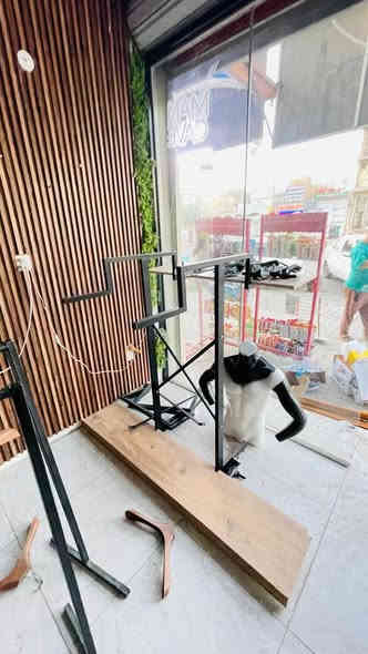 اخوان عندي غراض مال محل ملابس سكك وتعاليك  ابيعهن شلع ليريدهن يتواصل وياي خاص او واتساب *********** سعر مناسب ✅
