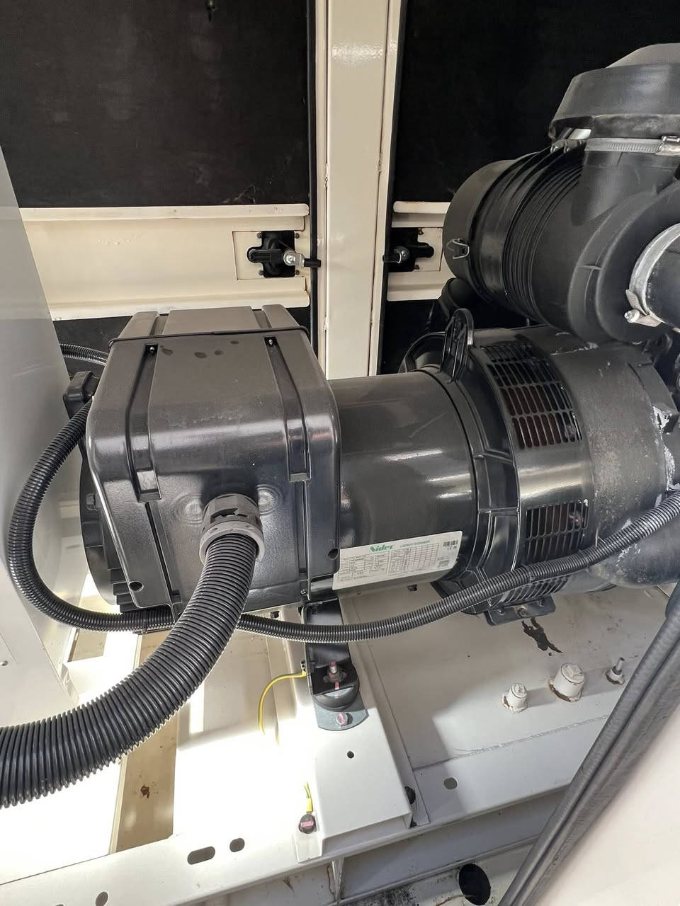 عرض
👈🏼موالد بيركز انكليزي اصلي 66 KVA
👈🏼كاتم نسبه الكتم 95/100
👈🏼المحرك بيركز انكليزي اصلي 🇬🇧
👈🏼وراس التواليد لوري سومر فرنسي اصلي 🇫🇷
👈🏼ساعات العمل  2360
👈🏼 موديل الموالد 2022
👈🏼ضمان الموالد عل حمل  
👈🏼للتواصل واتساب او الاتصال 📞
 📞***********👈🏼
(عباس الوائلي )

تنويه هام ‼️ 

متوفر نضام الاستبدال 🔀 تكدر تبدل موالدتك القديمه موالده جديده ويتم الاتفاق 🤝بعد التقييم 

تتوفر صيانه 👷🏼‍♂️ جميع احجام الموالدات البيركز الانكليزي و/ الكمز / دايو دوزان  بعمل متقن ونوفر لك خدمات عامه واستبدال عام في الموالدات 

معه تحيات (عباس الوائلي )
