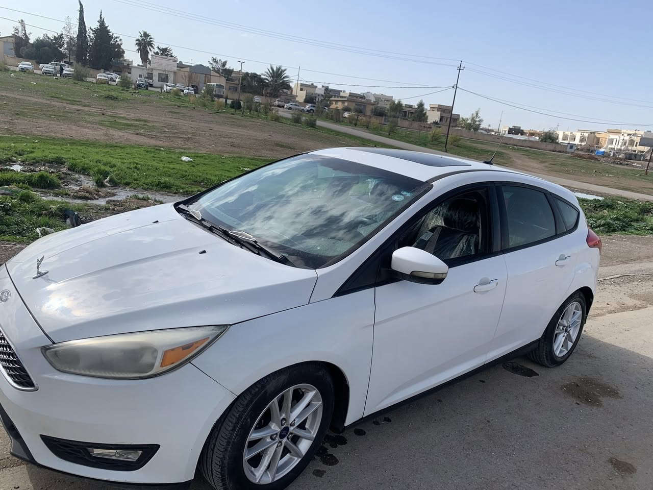 ‎بسم الله الرحمن الرحيم
‎فۆرد فۆکس ە ✅
‎مۆدێل : 2016 
FLEX FUEL مواسفات
‎کامێرە 
‎مەکینە ۲٠ مەرغووب ✅
‎سوکان ڤۆلێۆم و تحديد سرعە 
‎سەیارەکە نمونەی پاکی و جوانیە ی ن بەشەرت یەک پارچەی هه یە 
‎گێر و مەکینە و تەبرید و هەموو گیانی بەشەرەت 
‎هه زاو  سەناوی نێیە
0750 370 74 64
