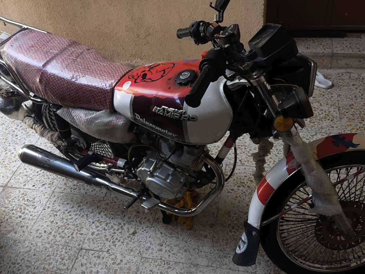 سلام عليكم 
دراجه موديل 23نامه برو مرتبه اخوي شراي علا راسي مو شراي خل يعبر لا يدوخني سعره 530وبيه مجال معدل شلعه فول رقمي 
***********
