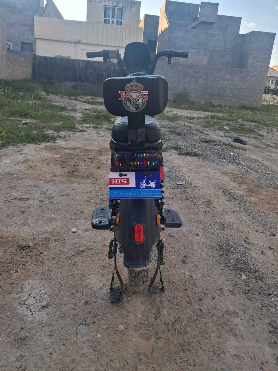سلام عليكم درجه شحن البيع اربع بطاريات اخت الجديده 2سويج ونطيفه صار 4اشهر من اخذته مكان تكريت ديوم 
رقم ***********السعر 400وبي مجال
