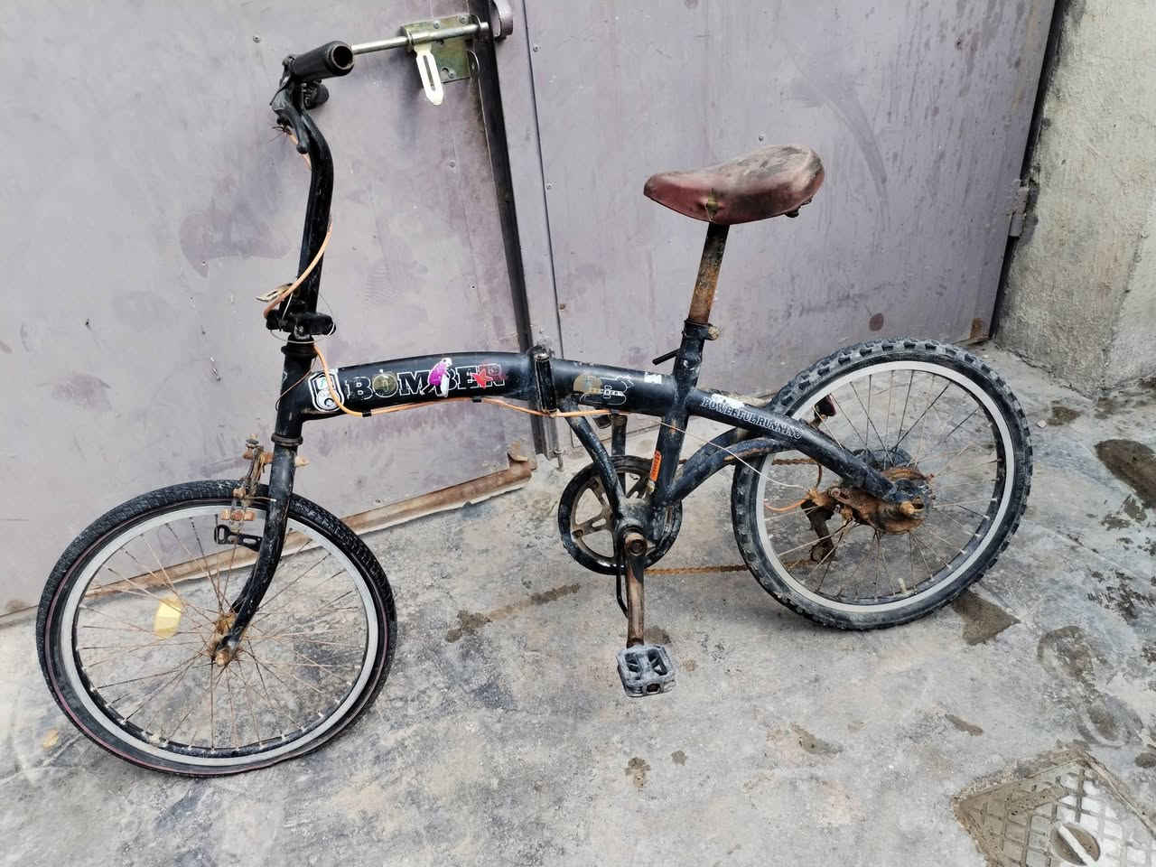 سلام عليكم
عيني باسكلات للبيع اثنين
السعر 60 وبي مجال العنوان ورديه خارج مقابل مستشفى الكفيل الاستفسار عن هذا ارقم***********
