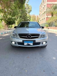 C200 أفانتغارد • ١٣٧٠٠٠ كم • رخصة سنتين ونص