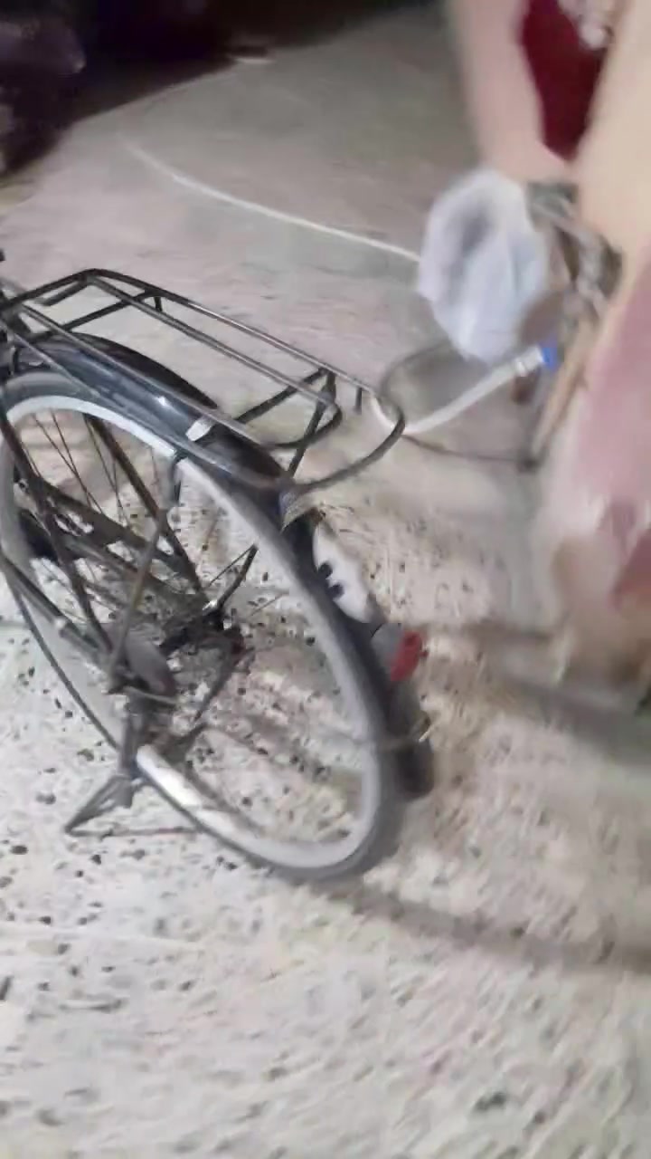 السلام عليكم بيسكل البيع نضيف 09٪


**إذا كنت صاحب هذا الإعلان وتريد حذفه لأي سبب، رجاءا أرسل رسالة إلى الدعم الفني**