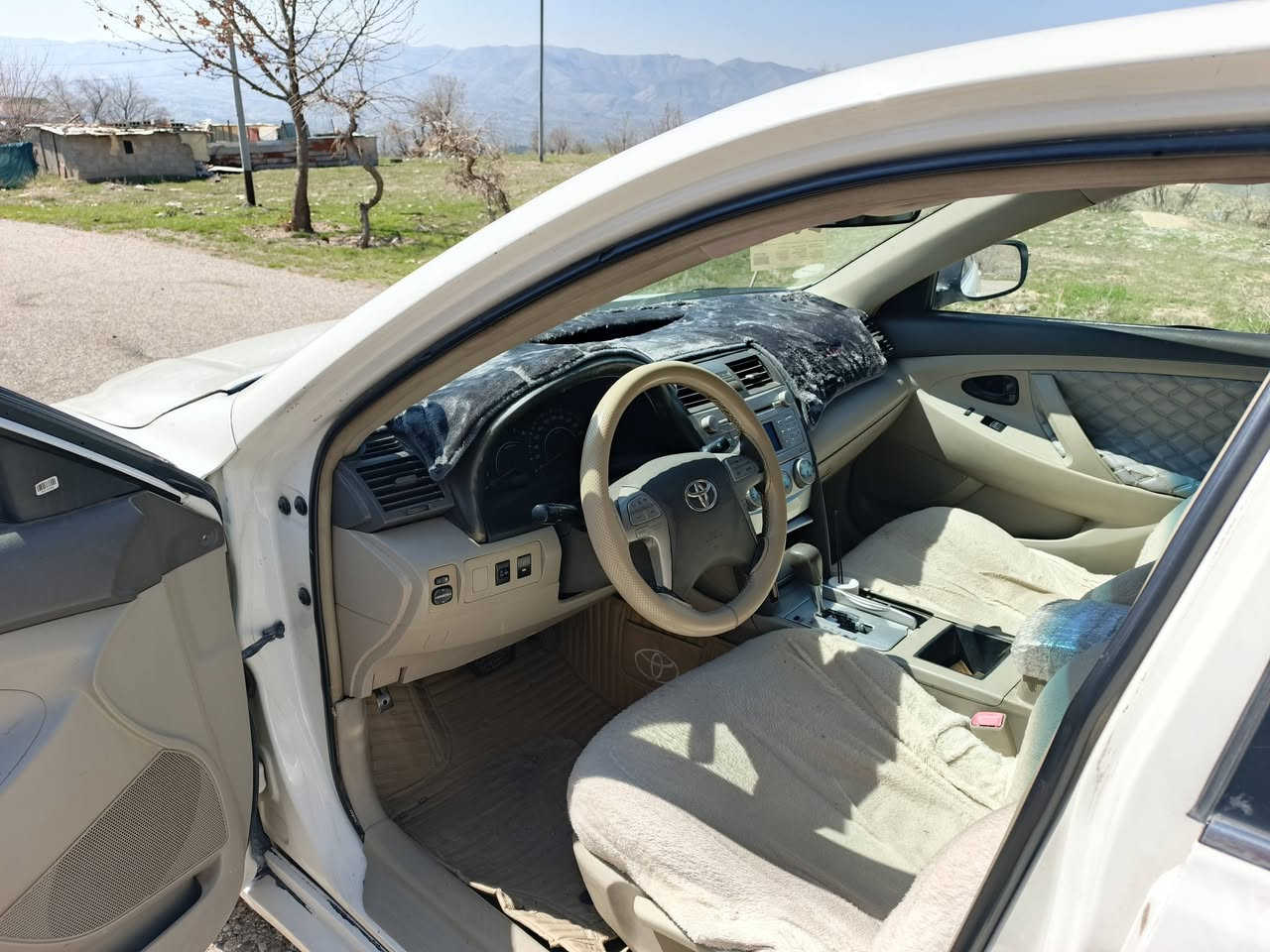 كامرى 2007 ساخ هه مووكيانى به شرت        سحرى 57.    ***********.        ***********
