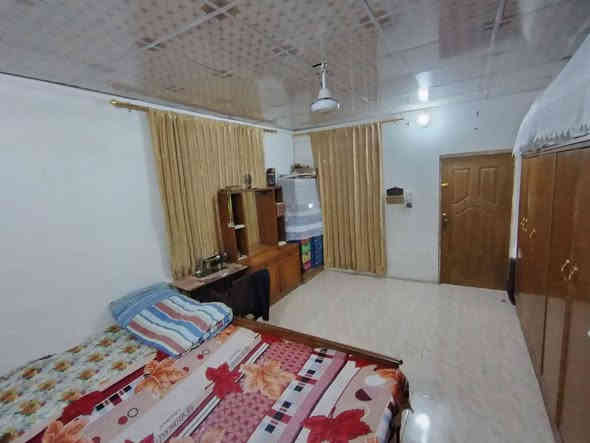 السلام عليكم
مشتمل مساحته ١٠٠ م مربع  طابقين ثلاث غرف نوم استقبال هول مطبخ سيرميك مجاري كامله ومرقم من قبل البلديه العنوان حي الحكيم نزله عميد جادر  يبعد عن الشارع العام ٧٠٠ متر قرب المختار
السعر ٤٥ مليون  للاتصال***********
