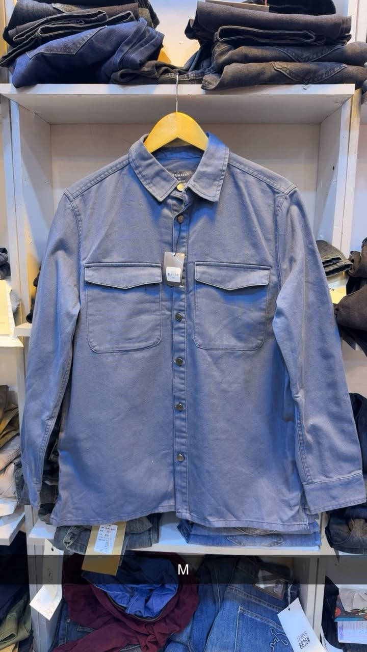 كسر بالة سوبر كريمة قميص
قياسات داخل صورة 
العنوان الحرية شارع المختار 
كرار خليجي 
***********
