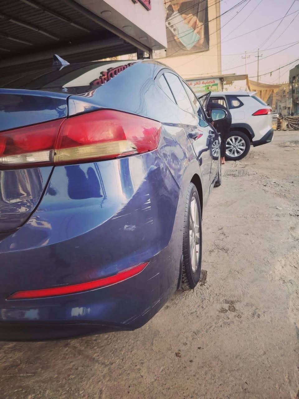 اسلام عليكم النتره موديل 17 السياره فول مواصفات مكينه 2000 دوش كفاله كير اومكينه ماعده فته وابصمه بيه بنيت اوجاملاغاد اوره مضروبه البج سالم بس بنيت مصبوق جماليه رقلم أربيل كبل تحويل السعر 110 أوبيه مجال بصيط مكاني بغداد يم علوت الرشيد***********
