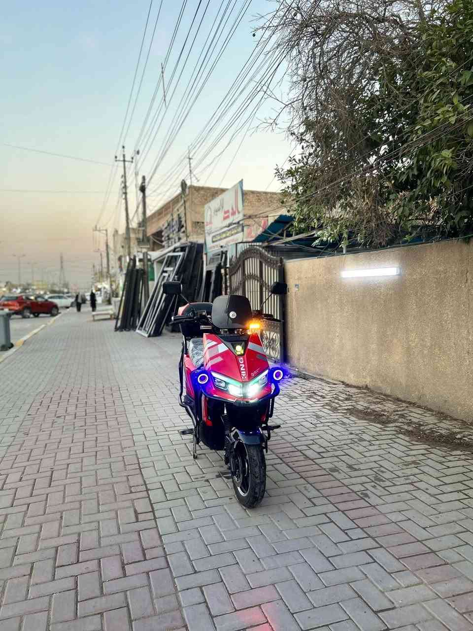 بطاريات 🔋 عدد6
نضام R 

نضام P 

منفذ تايبسي للشحن الجهاز 

لد زنون 

موديل 25/26

بلوتوث سماعات وياها بصمتين دراجه جديده السعر 900 و بيها مجال للشراي مكاني بغداد الغزاليه


**إذا كنت صاحب هذا الإعلان وتريد حذفه لأي سبب، رجاءا أرسل رسالة إلى الدعم الفني**