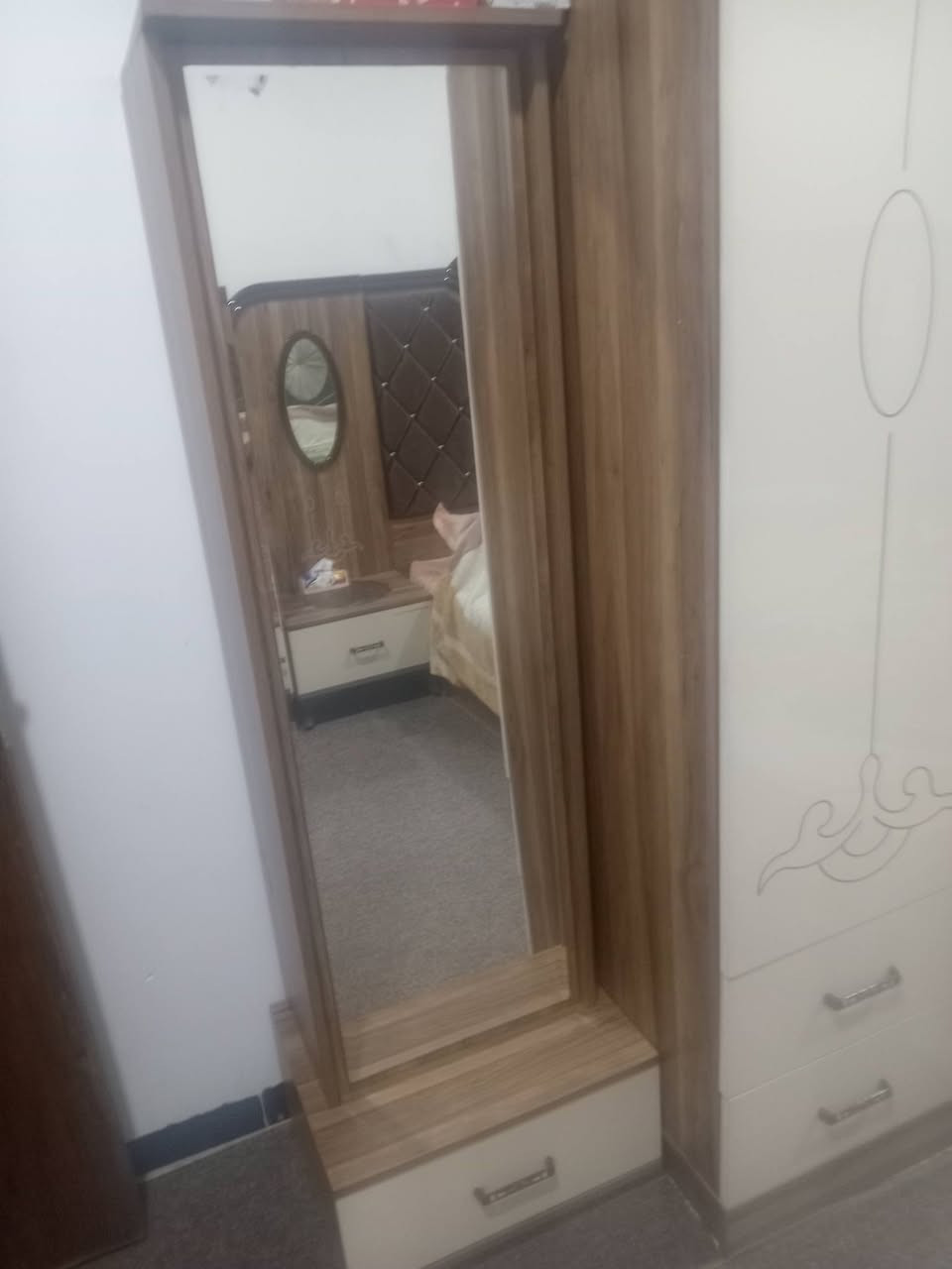 سلام عليكم غرفه  تركيه
نظيفه كلش اخت جديد تعال شوف بعينك


**إذا كنت صاحب هذا الإعلان وتريد حذفه لأي سبب، رجاءا أرسل رسالة إلى الدعم الفني**