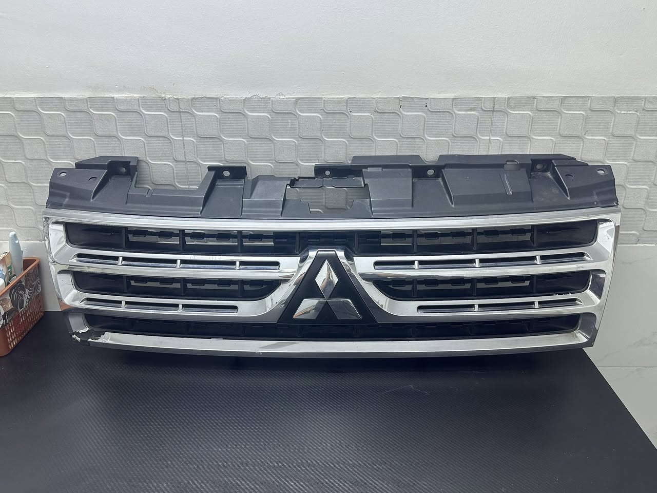 السلام عليكم
للبيع جديد مابي شي 
***********بغداد حي الاعلام
