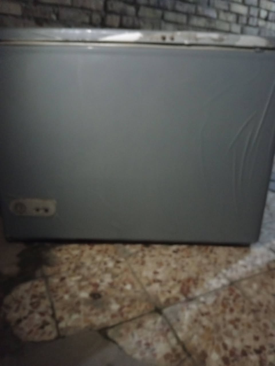 مجمدة جبيرة تشتغل كلشي مابيهه بس تبرد ما اعرف شبيهه للبيع


**إذا كنت صاحب هذا الإعلان وتريد حذفه لأي سبب، رجاءا أرسل رسالة إلى الدعم الفني**