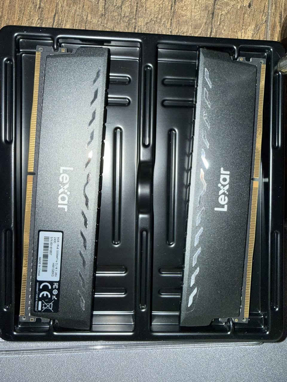 رامات للبيع 2*8 ddr4


**إذا كنت صاحب هذا الإعلان وتريد حذفه لأي سبب، رجاءا أرسل رسالة إلى الدعم الفني**