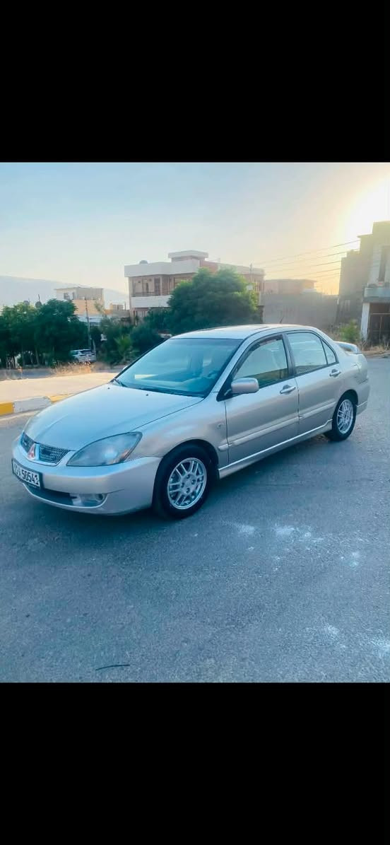 لانسەر مۆدیل 2007 گیر تۆماتیک     مەکینە گەورەدەبڵ گێڕ مواسەفات فول فولە سلایت سپۆرت تەبریت ساردووگەرم لەسەرسویج گیرو مەکینەی نەکراوەتۆ بەشەرتە سەنەوی  تازەیە 2028 هەزەی تازەیە تەحیولو غەرامەو وەکالەی بەشەرتە  یەک پارجەی بۆیاخە بۆجوانی  کراوە لەسەرکاڵ بونۆ کراوە بەو شەرتە نوکە دەرزی دەعمی پێوە نیە بەو شەرتە بێ ساردوو شوخوت جوار تایەی تازەی بۆ بسراوە یەک فلس مەسرەفی تیانیە هەموگیانی رێک لەسەر شەریکەماوەتۆ بەشەرتە سعری 68 وەرەقە.***********     ***********
