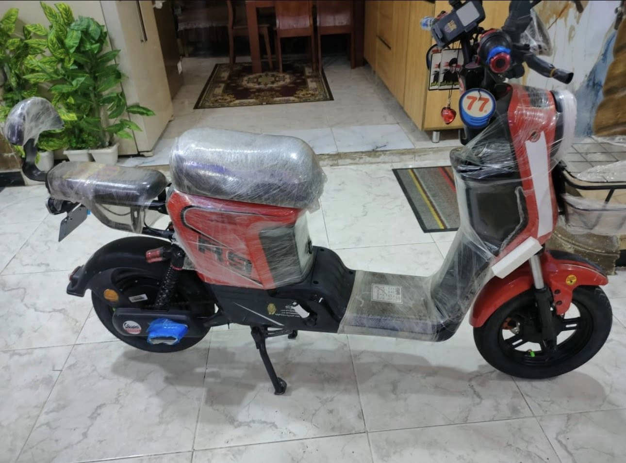 بيع سريع   دراجة R9 زيرو بعدها لون احمر جديد مكفوله من كلشي السعر 400   عنوان طالبية لاستفسار ***********
