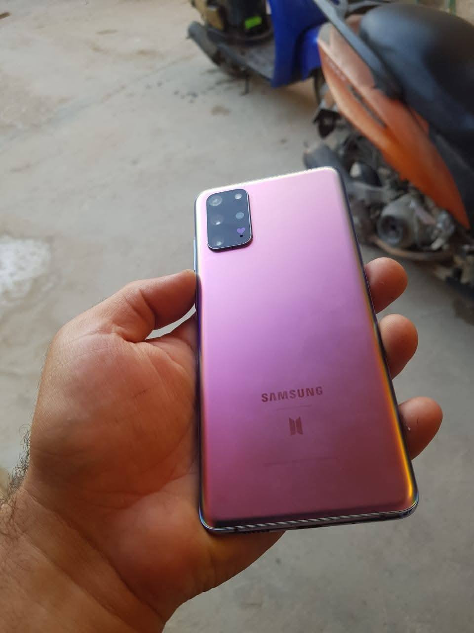 جهاز S20 بلس نسخه كوريه معرب ذاكره 256 رام 12  ياخذ خط واحد سعر 250 قفل مكاني كربلاء مركز الغدير ***********جهاز S20 بلس نسخه كوريه معرب ذاكره 256 رام 12  ياخذ خط واحد سعر 250 قفل مكاني كربلاء مركز الغدير ***********
