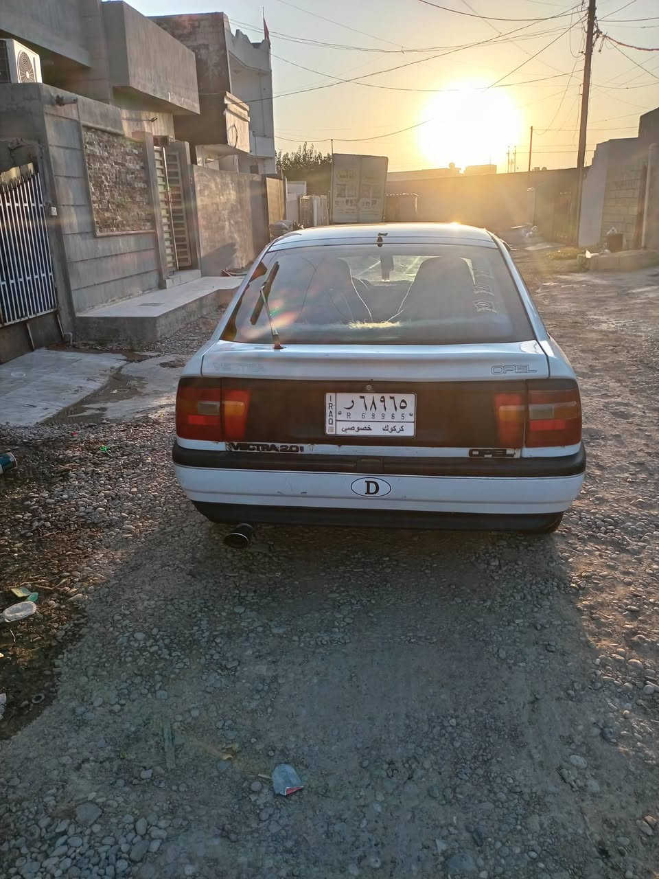 اوبل فكترا للبيع موديل 1991 محرك 20بيه دفتر بنزين كير محرك شرط استيرن باور قفل مركزي سقف سلايت  شرط تحويل والغرمات  سعرها ٣٠ بيه مجال الاستفسار على الرقم ***********
