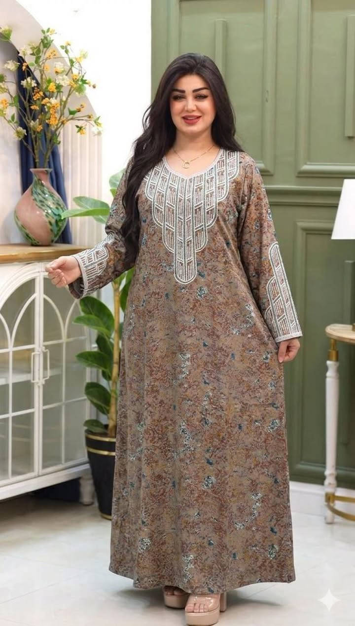 كلابيه كشمير مطبع مخور 
كلوش 
القياسات  LXL XXL
وكل درزن4 الوان 
130 الدرزن


**إذا كنت صاحب هذا الإعلان وتريد حذفه لأي سبب، رجاءا أرسل رسالة إلى الدعم الفني**