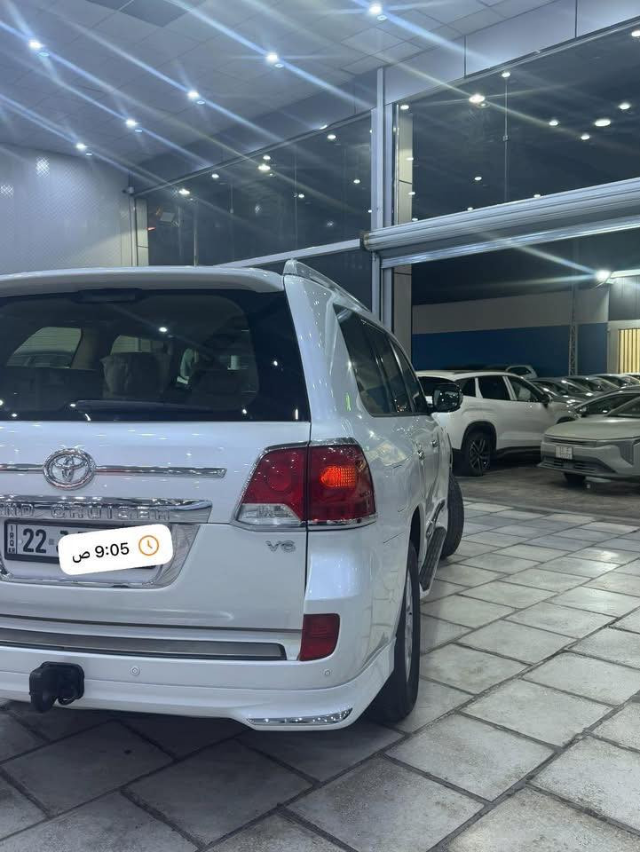 سلام عليكم لادنكروز 13 ساز اصل مكفوله كفاله عامه من كلشي نضيفه جدأ الرقم شمالي تحويل ثاني يوم 
متواجده داخل صاله عرض شركة بغداد المركزي 
***********
***********
