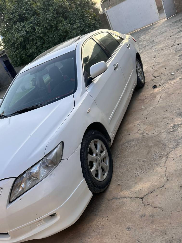 سلام عليكم 
للبيع كامري
 موديل 2009   GLX
رقم بغداد انكليزي سنويه 2029
موصفات كشنات كهرباء
تحكم استيرن و مثبت سرعه و شاشه و فتحه سقف و حساسات دعاميه
السياره جاهزه للأخير الحداديه الأماميه و الخلفيه قبل شهر بدلته شلع من الدبلات و الباقي شلع كله بدلته و غرفه داخليه من ابطاين و ارضيه و السقف كله جديد بدلته من كهربائيات من تبريد كلها شغاله منضومه لايت فول 
ظرر جنطه و مصبوغه حزام 
شرط تحويل  
سعر 80 ورقه ***********
مكلف بنشر اتصل ع رقم او وتساب سامراء, صلاح الدين
