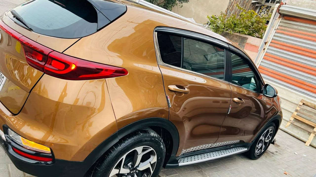 سلام عليكم*********** كيه سبورتج 2020 فول مواصفات عده بانوراما ماشيه ٥٥ الف رقمه بغداد دولي  مشروع وطني بسمي مراوس أو لبيع مكاني بغداد الدوره ضرر بسيط بدون يرباك عليه عليه نانو ضمان ٦ سنين سياره جديده ومال بيت مراوس أو لبيع السعر 175 بغداد, العراق
