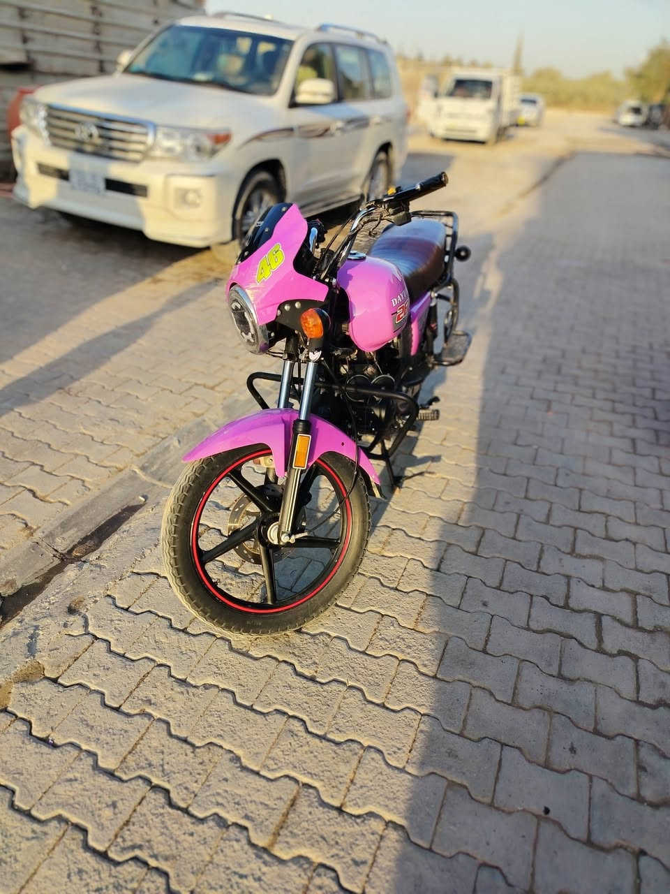 السلام عليكم ديوان للبيع
سنويه ستوني مطلعهه رقم نكليزي 
مديل 23 دراجه خير من الله شلعه ونعومه فول
مكفوله من كلشي السعر 2مليون او 300 دراجه مكفوله من كلشي تراي للبصره حجم المحرك 200  
تشغيل بصمع تاير باكستاني جديد 
العنوان النجف الكوفه للستفسار ***********
