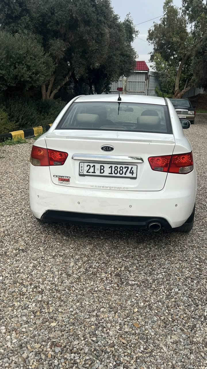 سيراتو 2012 خليجي 🔥

فول مواصفات ✅
مواصفات..
1فتحة 
2تحكم ستيرن 
3 شفتات 
4اشاير بلمري
5مري شفط 
6 مكينة 1600
 سيارة جديدة ونظيفة مكفولة من الصبغ بيها طخة صغيرر بلباب عكس السايق وشخط صغير ما مبين باب الخلفي عكس السايق 

سيارة جاهزة من كل النواحي 

***********
العنوان📍 بغداد المدائن 
السعر 118
