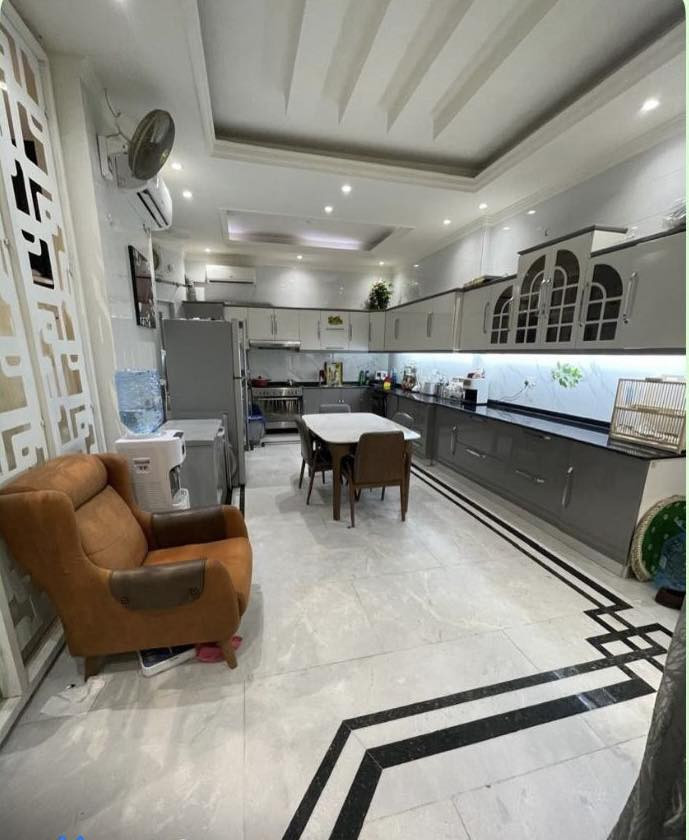 منزل للبيع  البصره البراضعية  مساحة 250 متر بناء حديث ثلاث طوابق

  ❇️  موقع سكني مميز 
▪️ المساحة:  250 متر
▪️ كراج  
▪️3 طوابق
▪️غرف عدد 8
▪️صالة 
▪️صحيات عدد 3

ـــــــــــــــــــــــــــــــــــــــــــــــــــــــ
  

للاستفسار الاتصال على الأرقام 🔻

***********📞
***********📞
  ***********📞

او زيارتنا للمزيد من العروض
 عنوان_المكتب
 البصرة - البراضعية - شارع سيد امين (قرب مركز الفيزا التركية) 
المــكــتــب مــجــاز قــانـونــيــاً
خدماتنا:- مقاولات عامة -تصميم خرائط-تصاميم داخلية-ديكورات داخلية-ترميم منازل
#نستقبل_عروضكم_وطلباتكم_التجارية_والسكنية 
#منزل #للبيع #عقارات #للايجار #شركات #شركة #البصره
