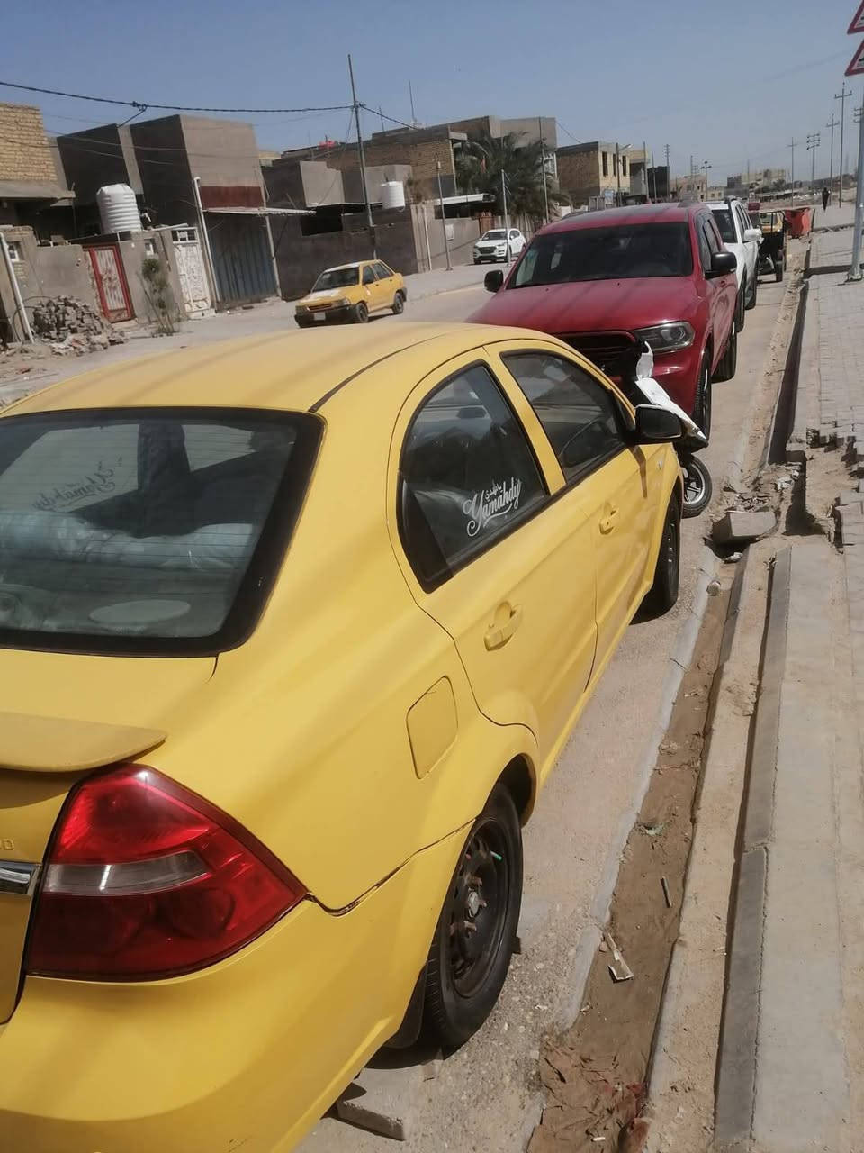 سلام عليكم من رخصة الادمن
افيو مديل 8خليجي كير حداديه مكينه بس دخن قليل 

احولك الرقم انكليزي شغله كله عليه بيها بس ضربة جوملغ 

السعر 35او بيها مجال الشراي يتصل 

‏‪***********‬‏
