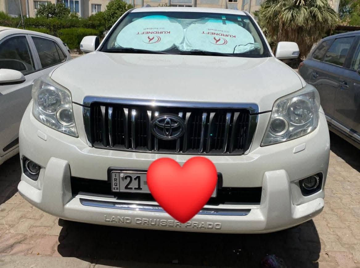 🚘 FIRAS CARS | لبيع السيارات 🚘
✨ عشاق الفخامة والاعتمادية... وصل المطلوب! ✨
🇯🇵 تويوتا برادو TXL موديل 2013 - خليجي سيارة نظيفة جداً وجاهزة للفحص، تجمع بين القوة، الراحة، والاقتصاد بالمصرف.
🔹 المواصفات: ✅ موديل: 2013 ✅ فئة: TXL نص فول ✅ 7 راكب ✅ محرك 2.7 (2TR-FE) اقتصادي واعتمادي ✅ ممشى 143 ألف كم فقط ✅ لون أبيض لؤلؤي ✅ ثلاجه ✅ رقم السليمانية ✅ سبير تعليك ✅ زراكات ✅ ليت إشارات بالمرايا ✅ كفالة عامة
💰 السعر: 245 ورقة 🤝 والسعر بيه مجال للطيبين بعد المعاينة.
📍 مكان تواجد السيارة: أربيل
✔️ السيارة جاهزة للفحص بأي مركز تختاره، وثقتنا بنظافتها كبيرة.
📞 للاستفسار: *********** ***********
FIRAS CARS ثقتكم رأس مالنا... ونوفر أفضل السيارات بأفضل الأسعار.
