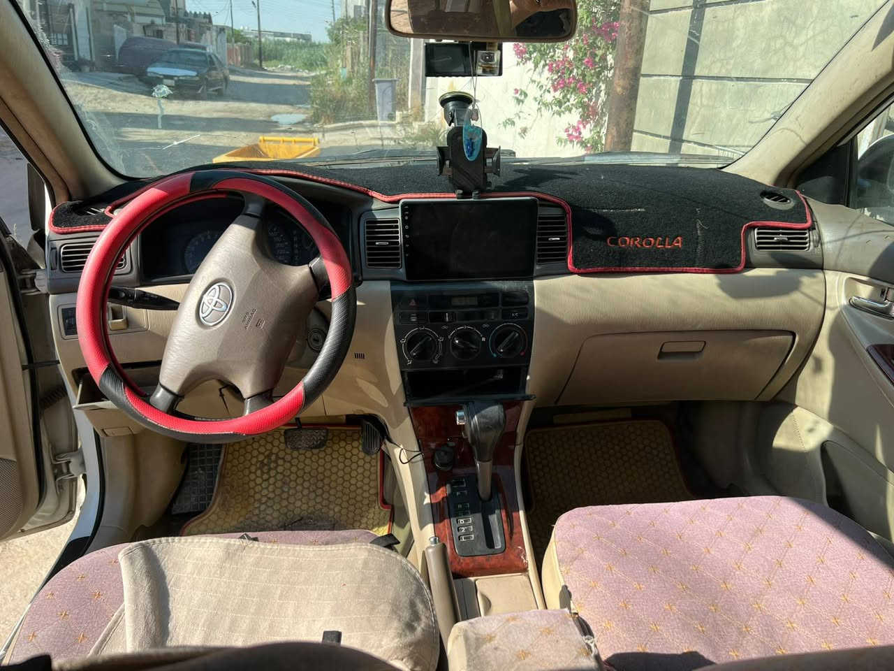 السلام عليكم
كورلا ٢٠٠٦ للبيع بدون مراوس مواصفات فتحة ومري شفط تبريد شغال للتواصل ع الرقم فقط ما متوفر ع الخاص ‏‪***********‬‏ العنوان بغداد الغزالية السعر ٨٢
