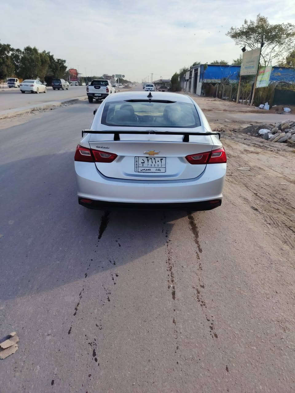 السلام عليكم ماليبو ٢٠١٨
موصفات عاديه
حادثها مثل ما وضح ب صوره فقط وصبغتها احزام لجماليه 
مكينه كير جدد سنويه ما منتهيه 
السعر ٨٠ وبيه مجال 
مكاني نجف 
***********
