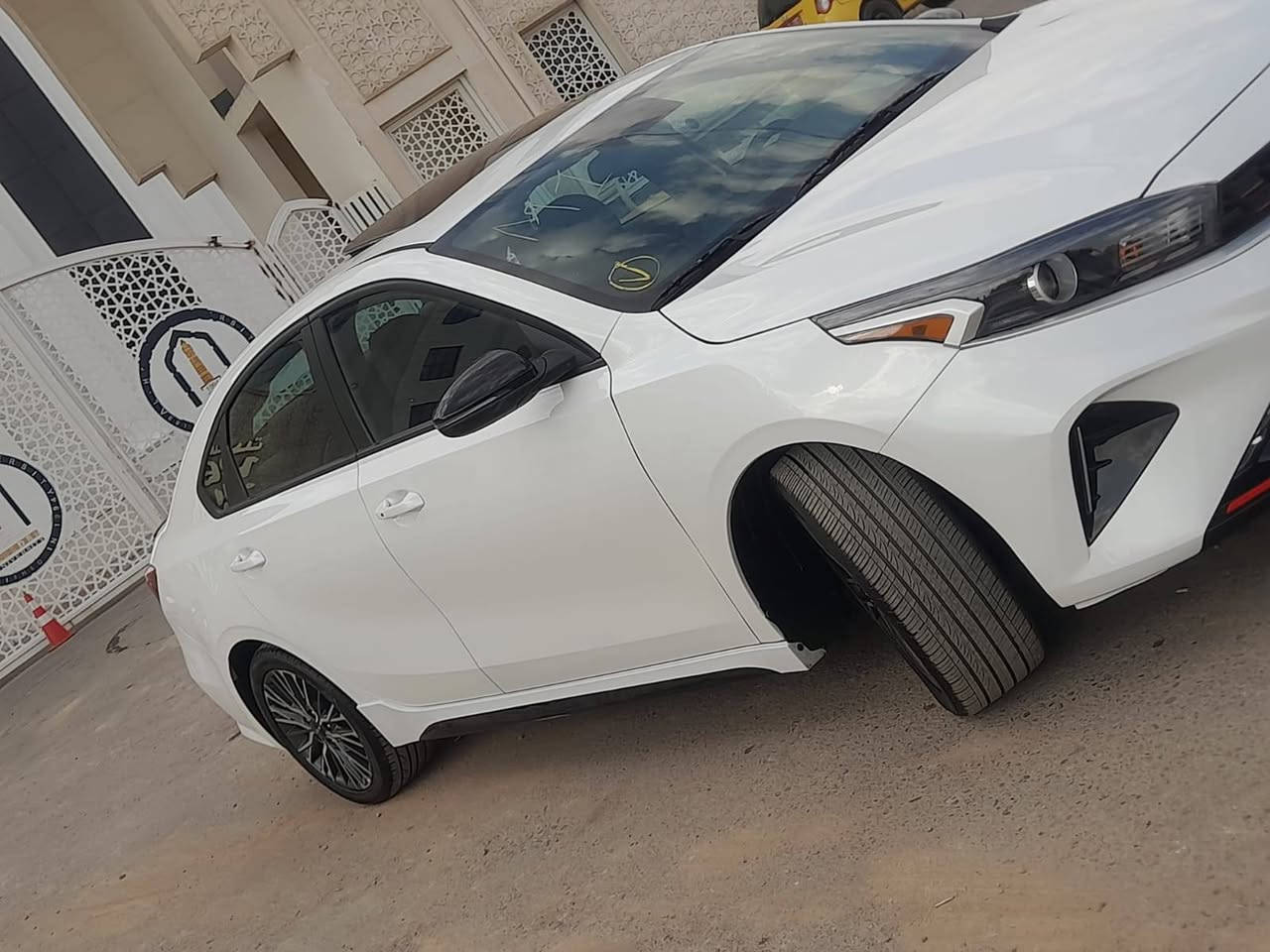 السلام عليكم كيا فورتي للبيع سياره موديل 24 فول ومواصفات واحد على واحد سياره بدون ايرباك بدون دواخل     🚘🚘🚘صندوق ذكي رادار كشن تدفئة تبريد كشن جلد سياره حيل نظيفه مرايه صفح حساس كير توماتيك لايت لد بصمه وتشغيل عن بعد شاشه كبيره ستيرن تدفئة الاتصال على الأرقام الاتيه 0771336600🚘🚘🚘 ***********🚘🚘🚘***********🚘🚘🚘
