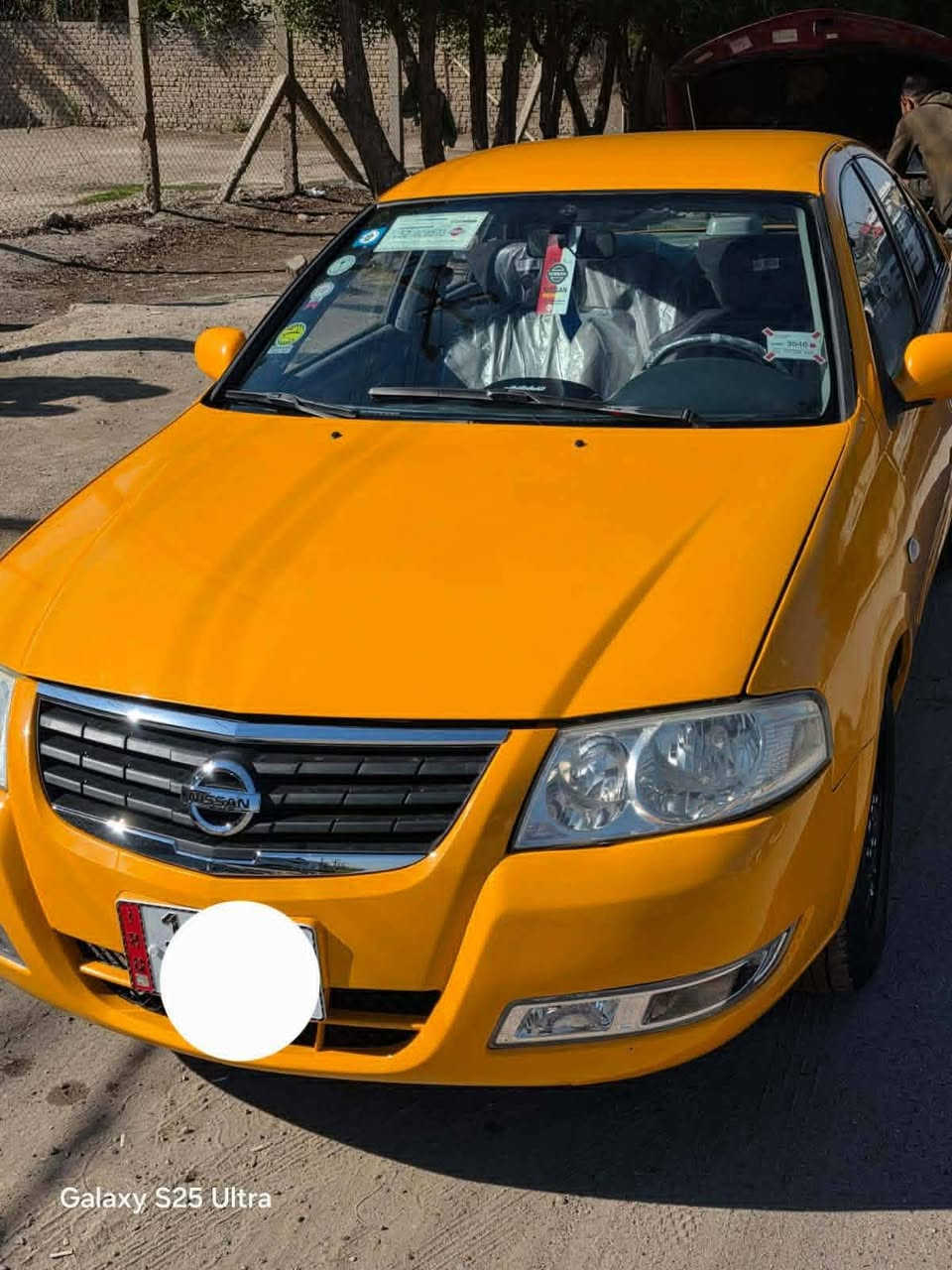 نيسان سني  كوري 2008
كير ومكينه كفاله 
تخم تاير تبريد كلشي شغال
بيه نقص حداديه
***********
