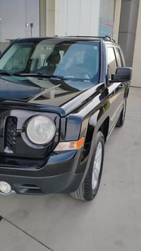 جێپ پاتریوت 2012 مواسەفات لمتدفول مەکینە ٢,٤دەبڵ ٸەکسل کشن جلدی رەش کو...