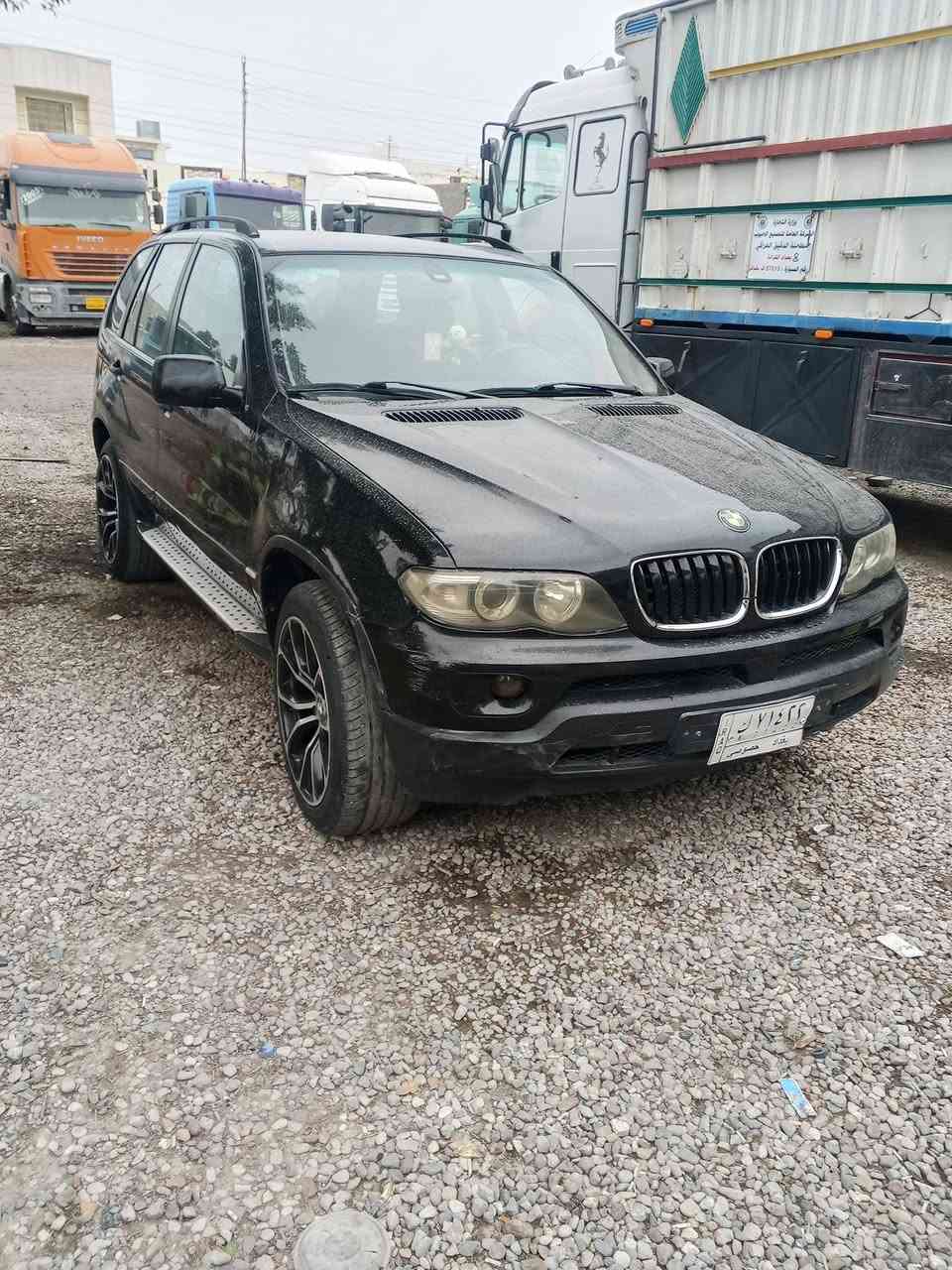 للبيع بي ام موديل 2004 
العنوان بغداد جرف النداف معرض ابن المدائن السعر 75 ورقة ***********
