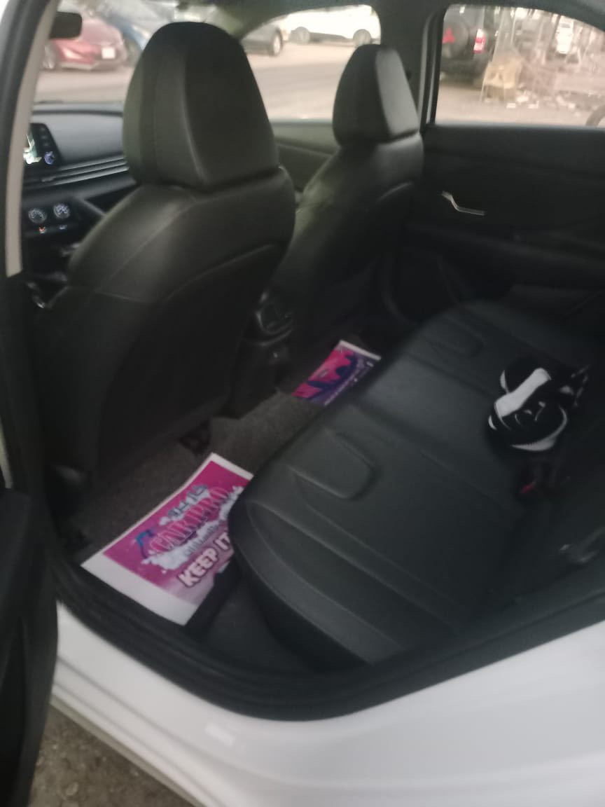 السلام عليكم للبيع اننتره واريد صيني فول 2024 ماشيةة 14 الاف
السعر ١٤٥ وبيةة مجال بسيط 
 واتساب ***********
