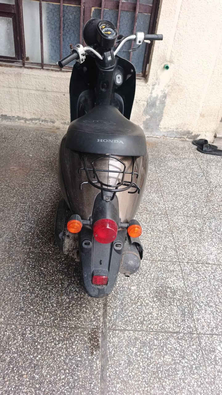 للبيع السعر, الدراجة فووول نضافة مكينة ما مفتوحة دراجة ما متعوبة الكهربائيات كلها شغال
450
***********
مكان بغداد مدينة الصدر
