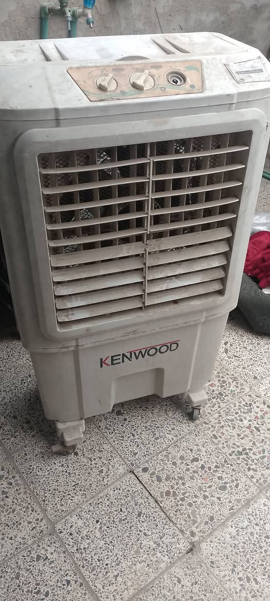 السلام عليكم تخم 6 مقاعد +امبرده كونفيره للبيع مكاني بغداد الرشاد اتصل وتدلل ***********
