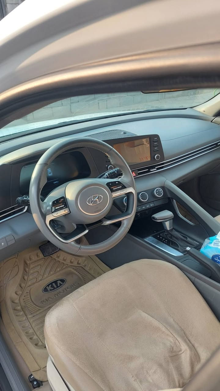 النترا خليجي مديل 24 محرك 2000 دوش رقم أربيل بسم الشركة ماشيه 55 الف فول مواصفات السعر175وبيها مجال العنوان البصره الزبير ***********
