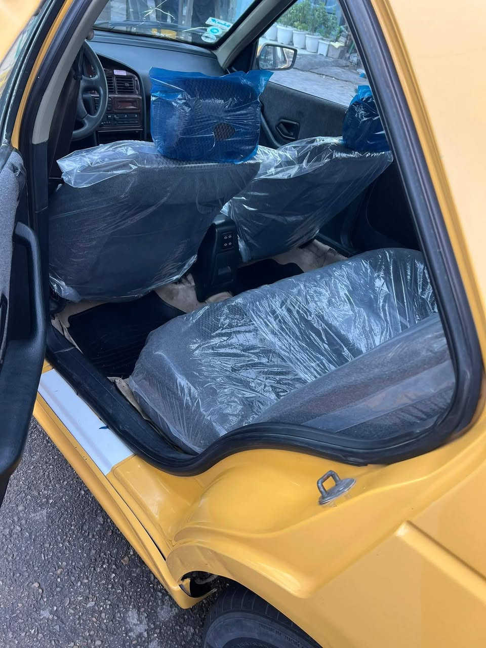 بيجو بارص 2015 بيه بنيد مبدل هيئه وغرمات مصفره داخل لوك باتري جديد رقم انكليزي مشروع وطني مكاني بغداد جديده سعر 28 مستعجل عد ضرف شراي بخدمته يخابرني ‏‪***********‬‏
