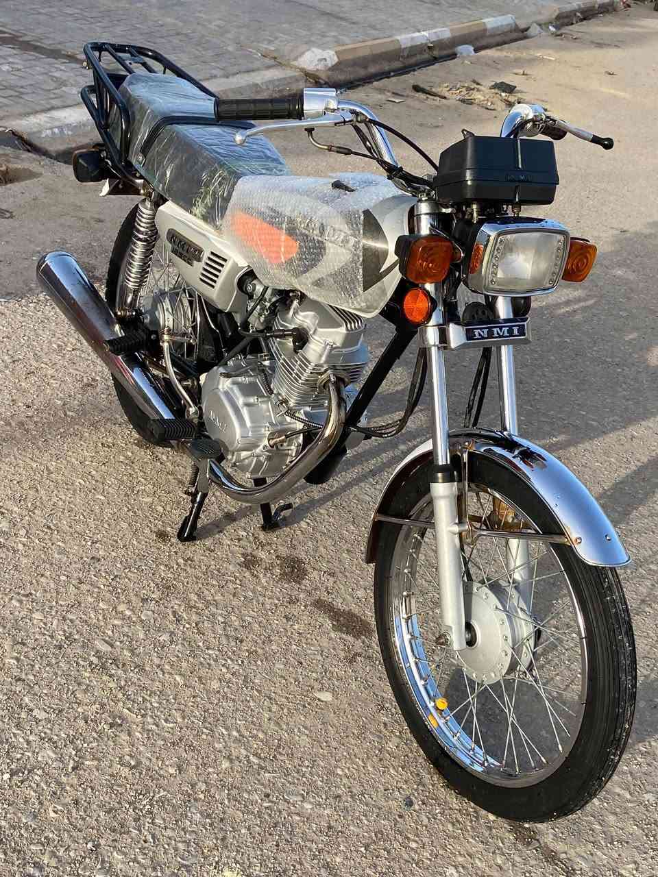 سلام عليكم دراجه 23 طالعه ب 24 اخر وجبه دراجه احله من صوره وكله نوفل سعر 1300 وبيه مجال ل شرايه مكاني سماوه قضاء الخضر ***********
