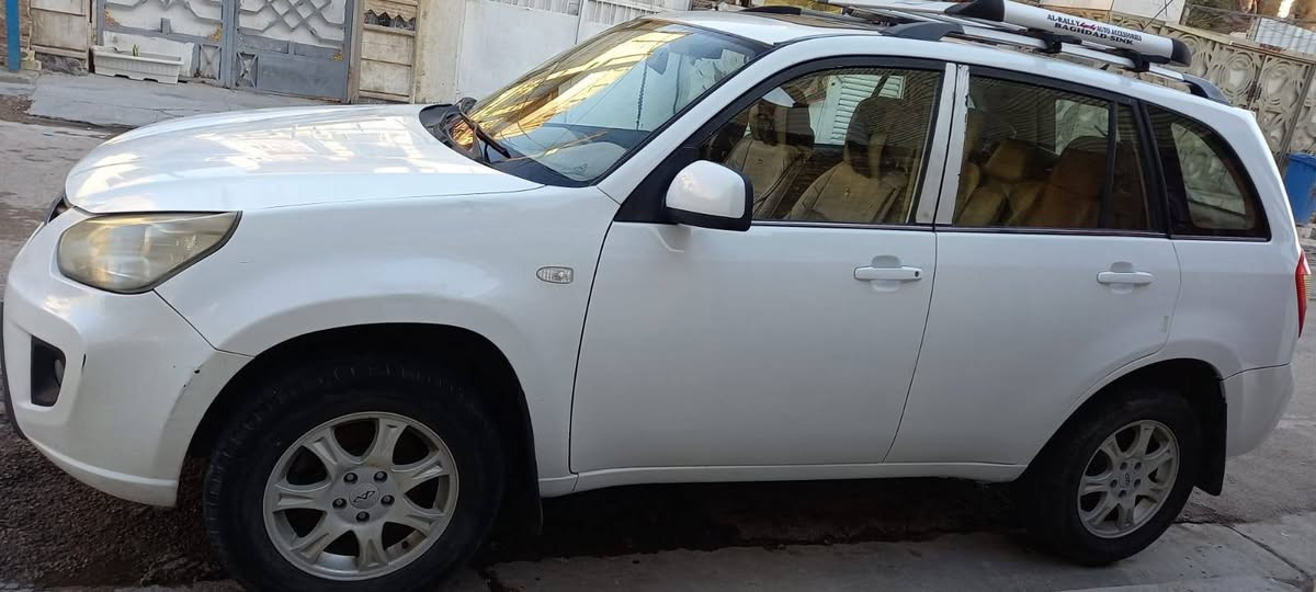 السلام عليكم للبيع سياره تيكو موديل ٢٠١٤ سياره
محرك ٢٠٠٠ بلادي 
 بااسمي رقم بغداد الماني
سنويه لنهاية ٢٠٢٧ 
الصدر نص عمر 
ماشيه ١١٢  نظيفه جدا مابيها اي ضربه ماعدا الطخه البسيطه الموضحه بالصوره 
( السعر ٦٨ ورقه  )
المكان بغداد - الشعب 
للاستفسار الاتصال او المراسله واتساب على الرقم ***********
