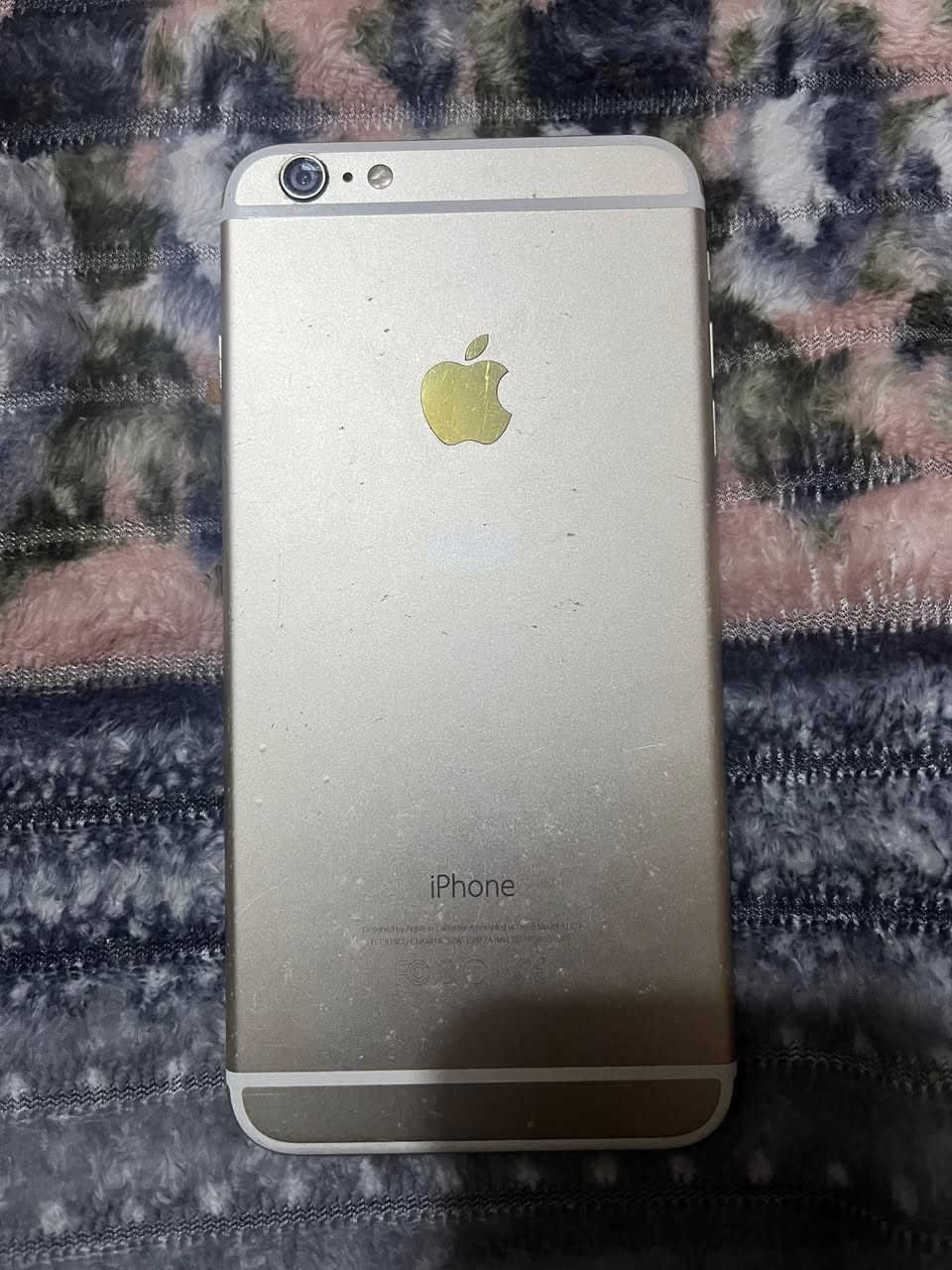السلام عليكم للبيع أو مراوس ايفون 6بلاص ذاكره 64 بطاريه 100 الشحن مالته يخبل لون ذهبي الشاشه بلاديه مامبدله بس بيه فطر خفيف جوه مامأثر ابد موضح بالصور اثر وكعه ومن تخابر انت تسمعهم وهمه مايسمعونك من وكع مني هيج صار لباقي كله شغال نت اتصال هزاز صوت كامرات الجهاز نضيف جدا السعر 55 قفل سعره مناسب العنوان حله مركز متواجد خاص


**إذا كنت صاحب هذا الإعلان وتريد حذفه لأي سبب، رجاءا أرسل رسالة إلى الدعم الفني**