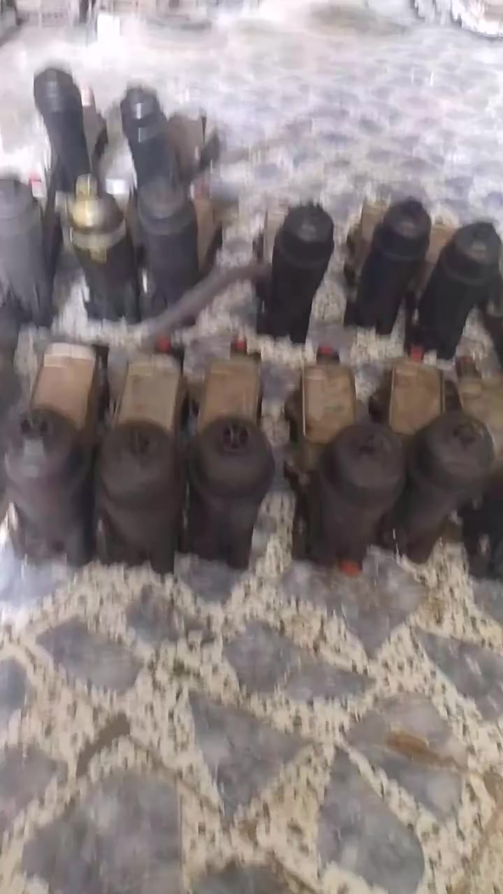 السلام عليكم
براد محرك 3600 اصلي تفصيخ حاوية 
البيع جملة كل الكمية ***********
